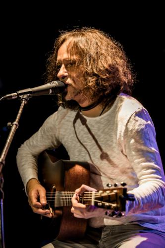 Claptonmania 2018-04-05-39 800x1200